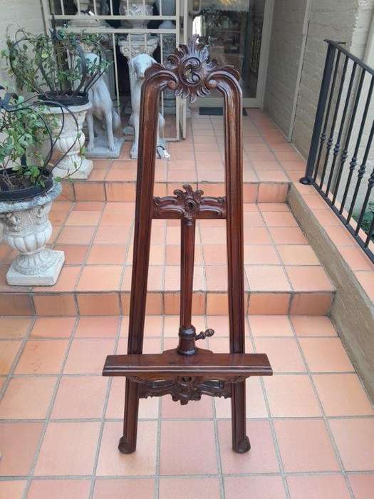 An Antique Circa 1900s French Baroque Style Mahogany Easel