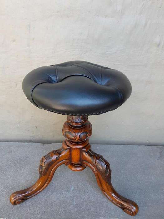 An Antique Circa 1870s Victorian Carved Walnut  Piano Stool Upholstered In Leather