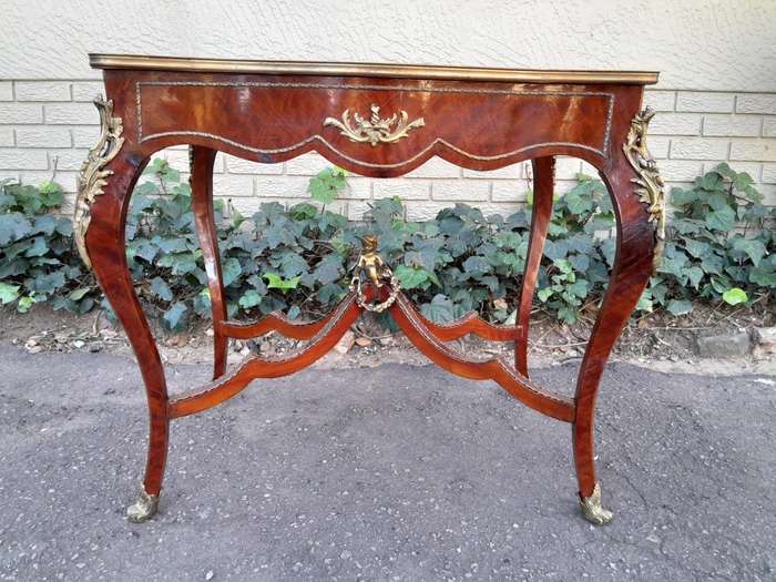 A 20th Century French Louis XV Style Mahogany And Brass-Mounted Hand-Painted Writing Table / Plat