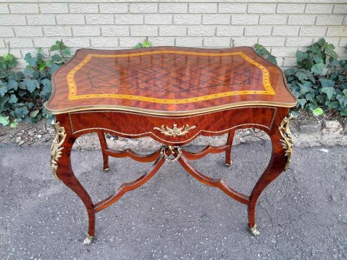 A 20th Century French Louis XV Style Mahogany And Brass-Mounted Hand-Painted Writing Table / Plat