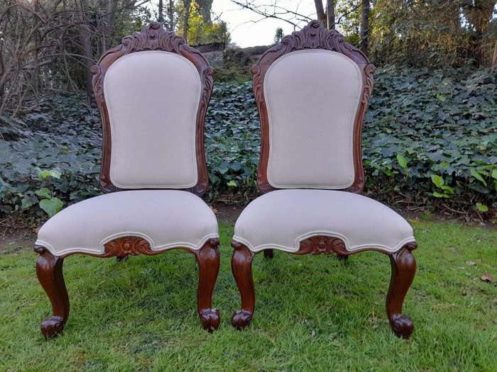 An Antique Circa 1890s Victorian Pair Of Mahogany Chairs
