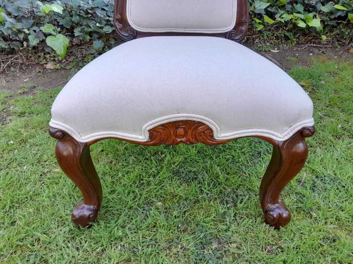 An Antique Circa 1890s Victorian Pair Of Mahogany Chairs