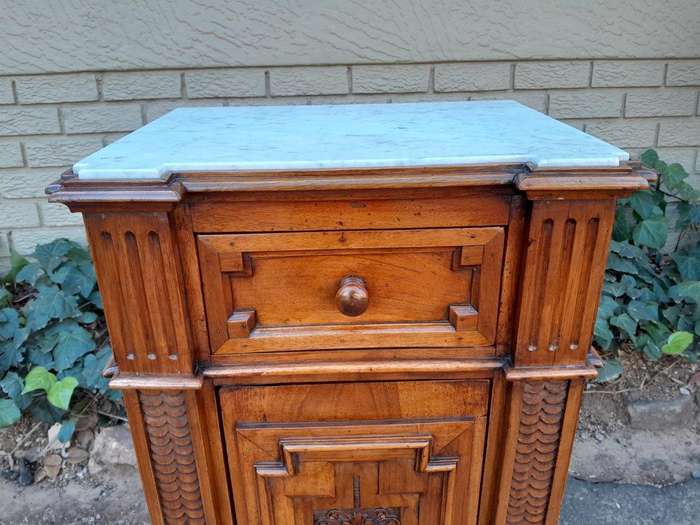 A 20th Century Pair Of French Walnut With Marble Tops Bedside Pedestals With Drawer And Internal ...