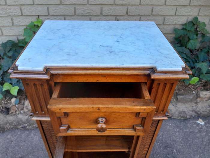 A 20th Century Pair Of French Walnut With Marble Tops Bedside Pedestals With Drawer And Internal ...