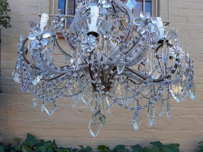 A 20th Century French Style Crystal Chandelier With Twelve Lights