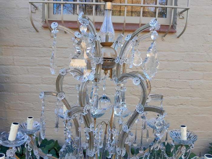 A 20th Century French Style Crystal Chandelier Sixteen Lights