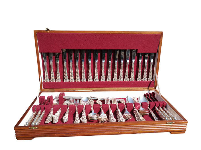 Community Plate Twelve (12) Place Cutlery Set In Original Wooden Canteen