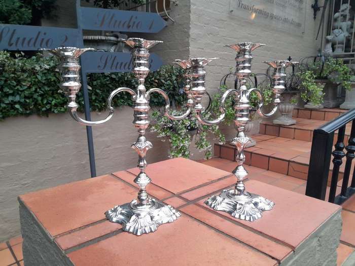 A Pair Of Elizabeth Ll Silver Candlesticks By Mappin & Webb Birmingham 1972