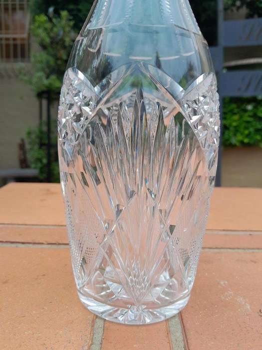 A Crystal Wine Decanter