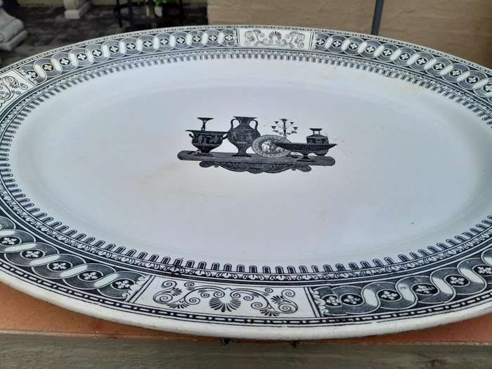 A Greek Etrusgan Porcelain Serving Platter of Large Proportion