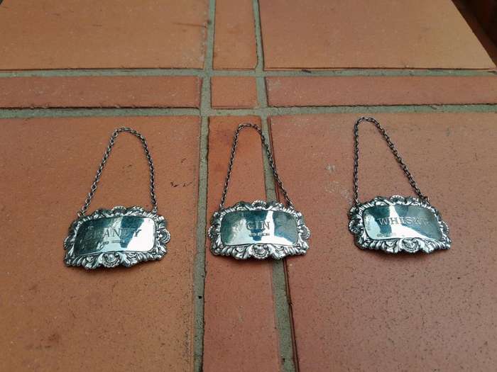 A 20th Century Antique Set of Three Birmingham Silver Decanter Labels - Gin, Whisky and Brandy ( ...