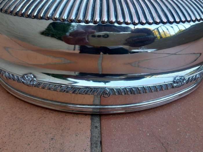 An Antique Near Pair of Two Sheffield EPNS Food Domes 