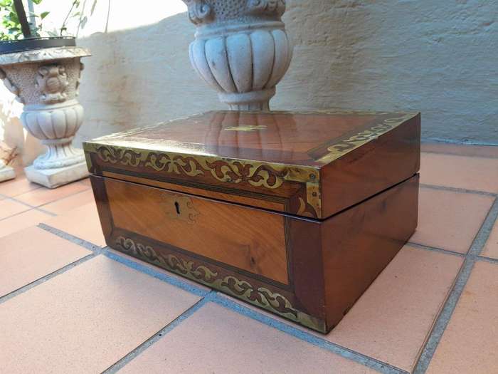 Early 19th Century Regency Mahogany And Rosewood And Brass Writing Slope With Gilt Leather Tooled...