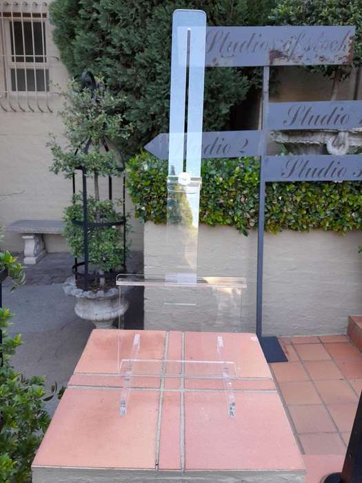A Perspex Table Easels ND