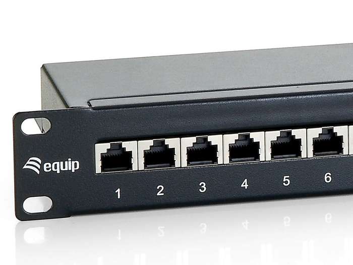 326424 Premium 24-Port Cat.6 Shielded Patch Panel, Black
