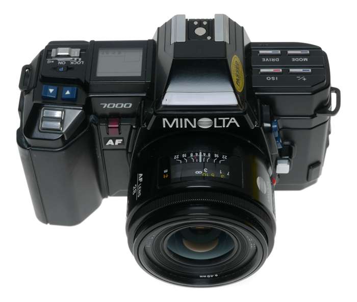 Minolta 7000 AF Black film camera 28mm 1:2.8 lens 2.8/28mm