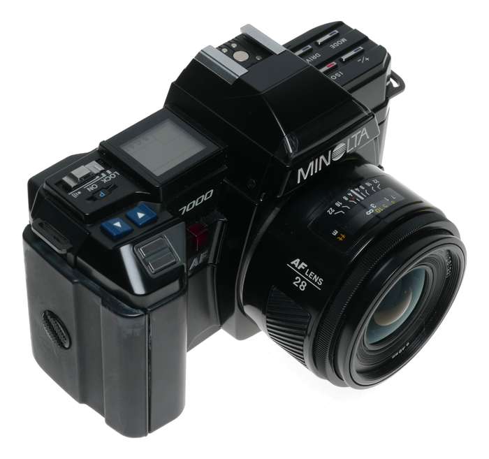 Minolta 7000 AF Black film camera 28mm 1:2.8 lens 2.8/28mm
