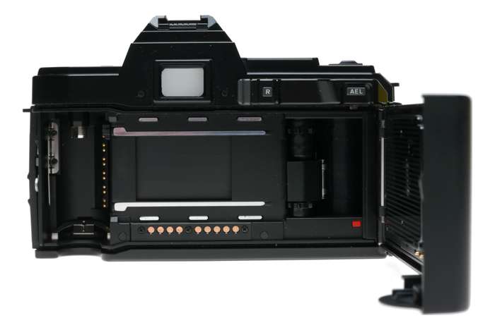 Minolta 7000 AF Black film camera 28mm 1:2.8 lens 2.8/28mm