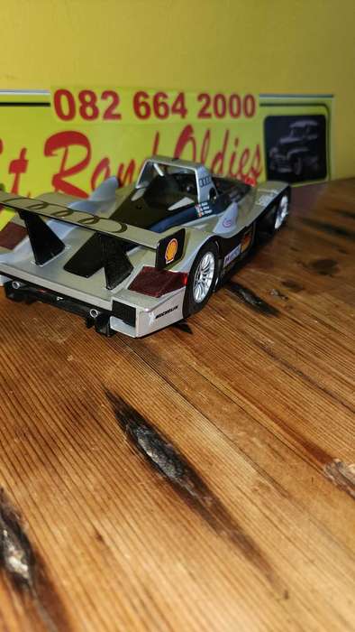 Audi R8R Le Man's 1999 Maisto