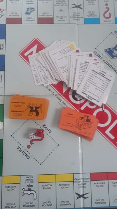 MONOPOLY PRIMA BOARD GAME - COMPLETE - METAL PIECES - VINTAGE GAME