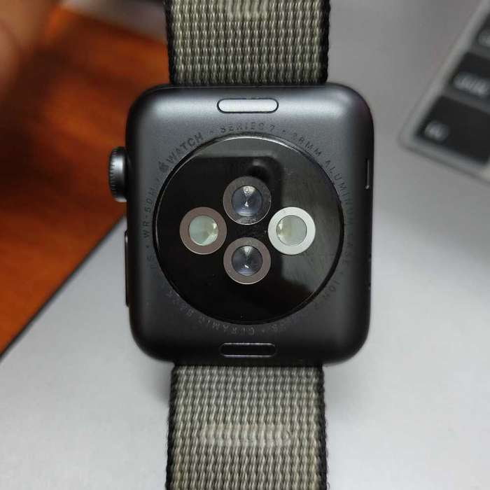 Apple watch series 2 38mm grey (Pre owned)