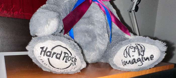 Limited Edition John Lennon Hard Rock Cafe Imagine There's No Hunger Teddy Bear