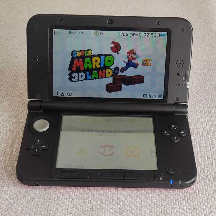 Nintendo 3ds XL Console +Charger
