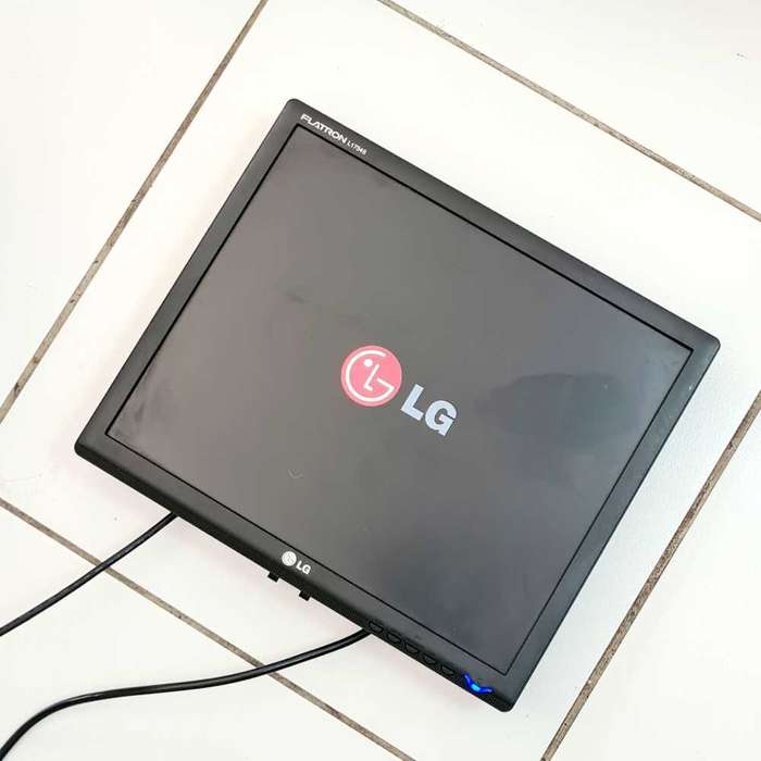 LG FLATRON L1734S-BN 17inch MONITOR