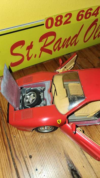 Ferrari GTO 1984 Bburago