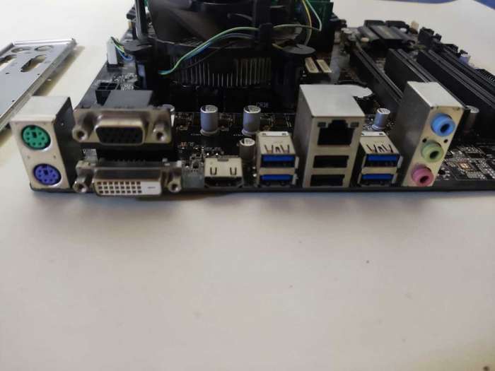 i7 4790 Upgrade Combo**H97 Foxconn 4 Ram slot Motherboard with 16GB Ram**