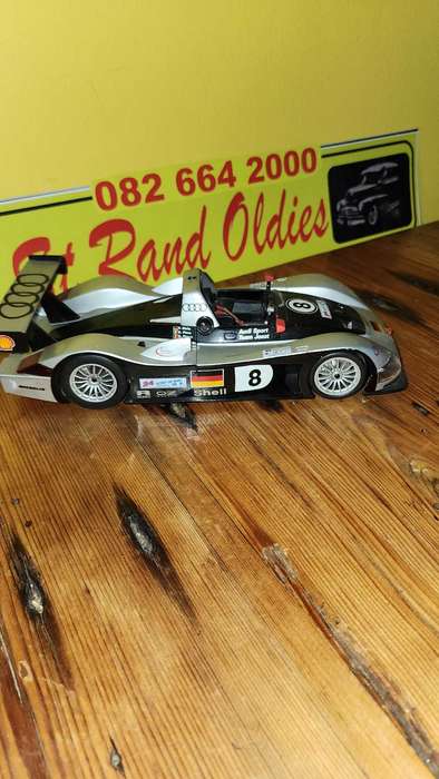 Audi R8R Le Man's 1999 Maisto