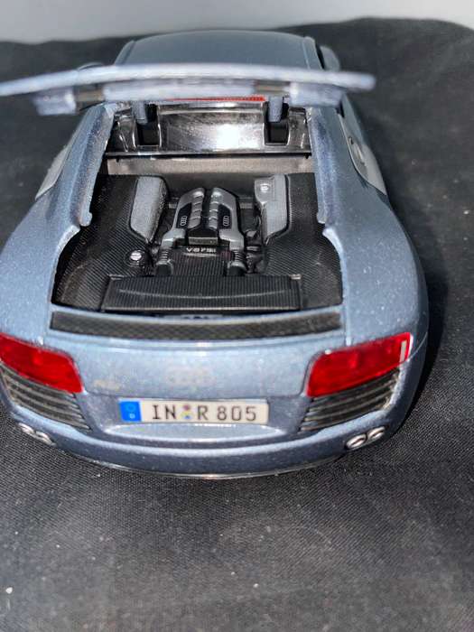 Audi R8 :) Blue V6
