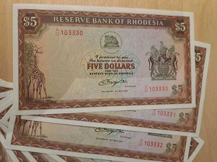 Wow! 10 x Rhodesian $5 notes in series