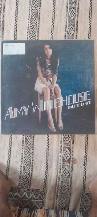 AMY WINEHOUSE on vinyl