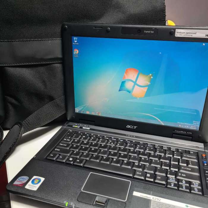 ACER TRAVELMATE 6292. Windows 7 laptop