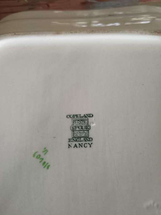 Spode Vegetable or Salad Bowl Pattern Nancy