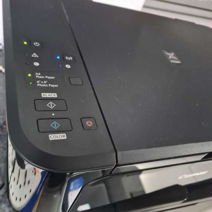 canon pixma mg3640.