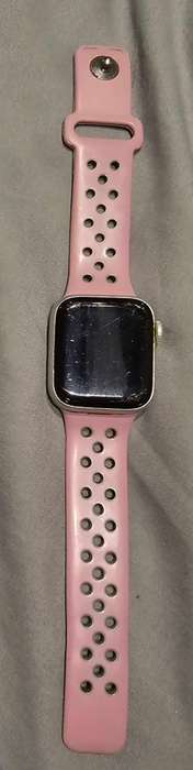 Apple watch series 6 40mm