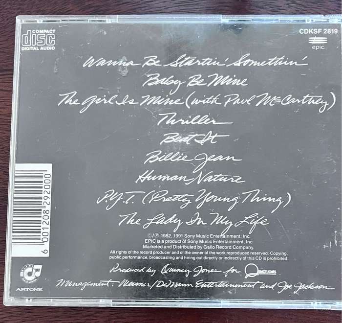 Thriller - Michael Jackson (CDKSF 2819)