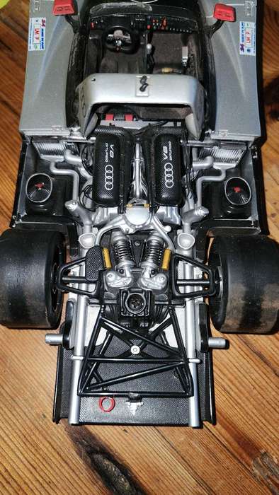 Audi R8R Le Man's 1999 Maisto