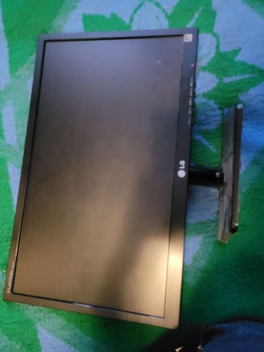 LG LCD Monitor