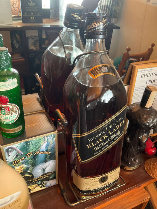 Johnnie walker black 12 years. 4.5L