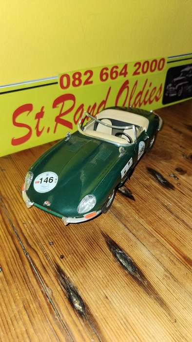 JAGUAR E type 61