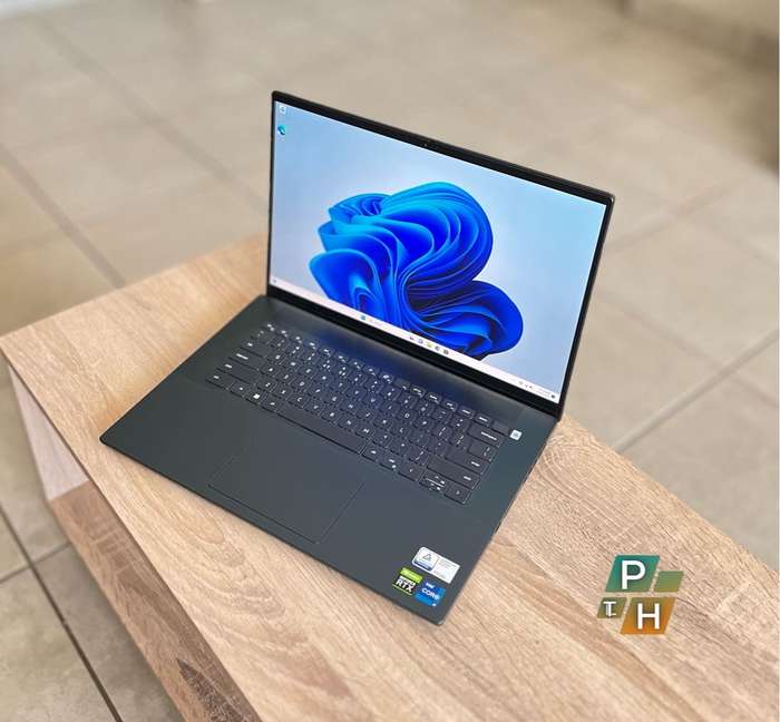 Dell Inspiron 16 Plus 7620 ,Core i7vPro 12th Gen