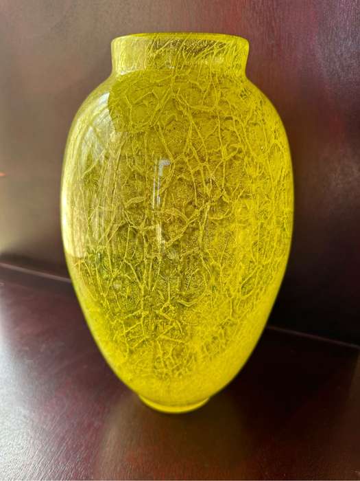 Uranium glass vase