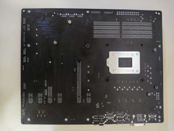 Asrock Fatality H270 Performance**For Parts Or Repair**USB Ports not working**