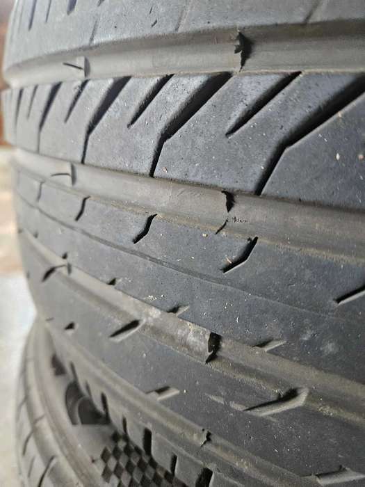 Davanti Tyres 235/45 R19