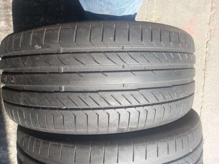285/45/21 × 2 Continental used tyres. 70% life