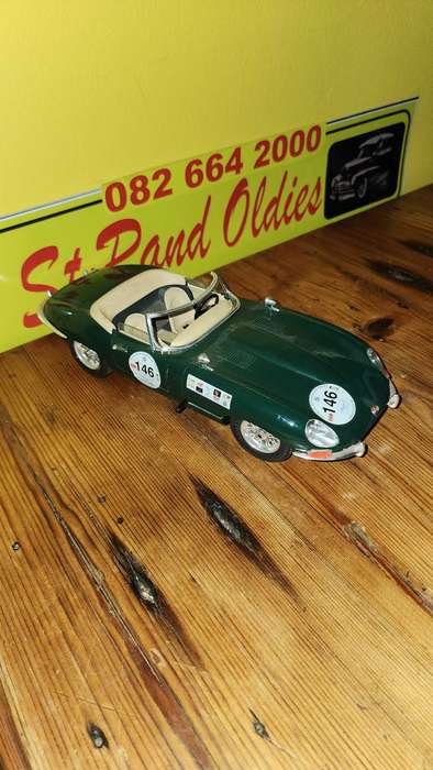 JAGUAR E type 61