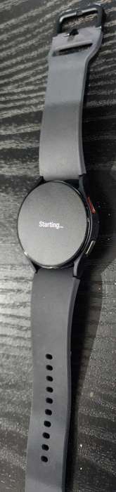 Samsung Watch 5 40MM Bluetooth Varient[Battery Doesn't Seem To Last Long/But Last Couple Hours]
